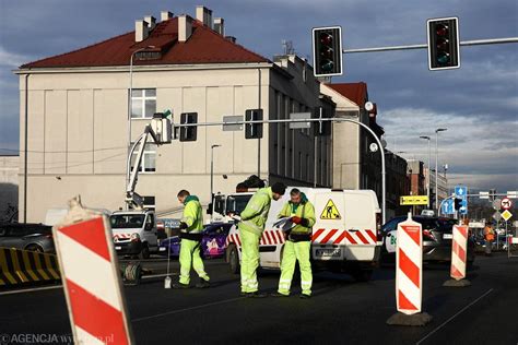 Krakowska Al Listopada Oddana Do Ruchu Po Modernizacji