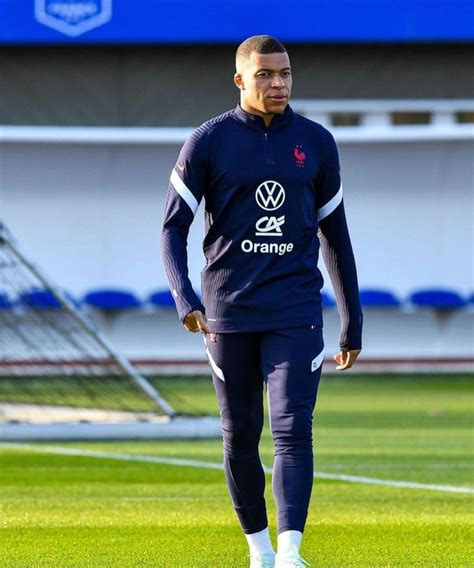 Kylian Mbappe Clairefontaine