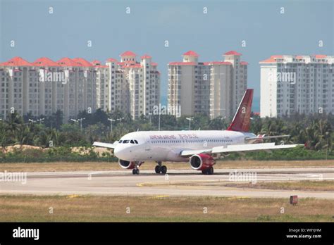 File A Jet Plane Of Juneyao Airlines Takes Off At The Sanya Phoenix