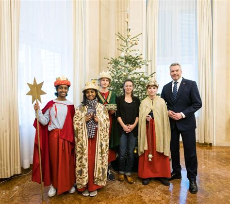 Sternsinger Bei Bundeskanzler Nehammer Bka Fotoservice