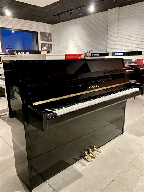 Yamaha B1 Sold Tienda Royal Pianos Piano Vertical De Ocasión