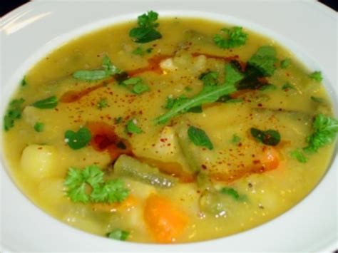 Einfache Gem Sesuppe Mit Frischen Kr Uten Rezept Kochbar De