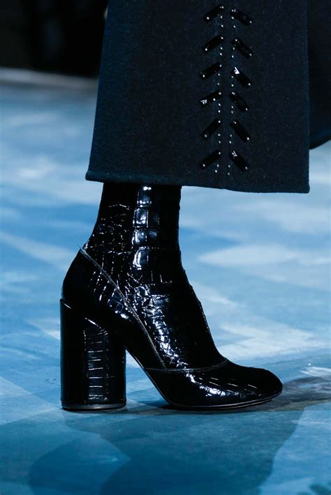 Marc Jacobs Fall 2015 Ready To Wear Details Gallery Style