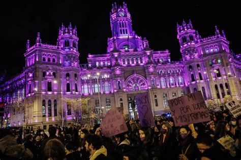 D A Internacional De La Mujer Dibujos Y Frases Para Carteles Del D A