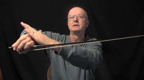 How to Hold a Fiddle Bow | Curious.com