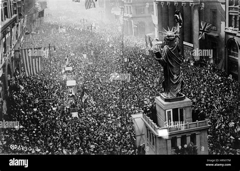 Armistice Hi Res Stock Photography And Images Alamy