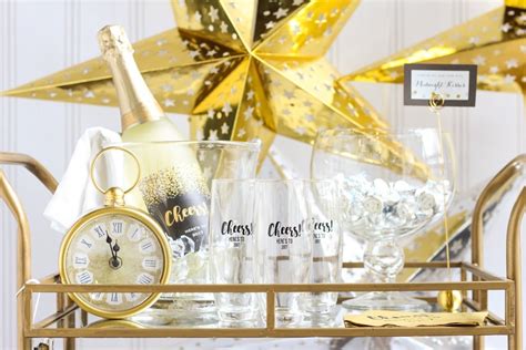 Dazzling Details for a Black and Gold New Year's Eve Party -Beau-coup Blog