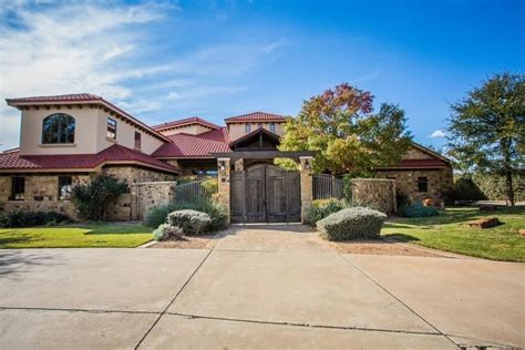 Lubbock, TX Real Estate - Lubbock Homes for Sale | realtor.com®