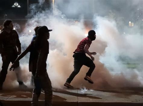 Swat Team Used Tear Gas After Protesters Threw Bricks And Bottles Bonner Says Memphis Local