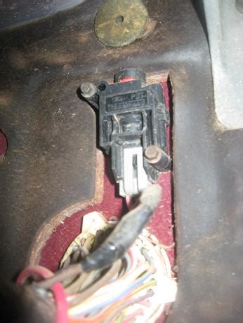 Ford 1990 F 150 Inertia Switch