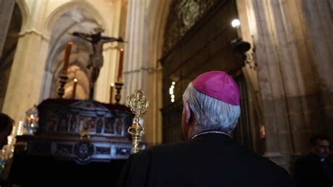 La Catedral Acoge La Misa Estacional Del Aniversario Del Sant Simo