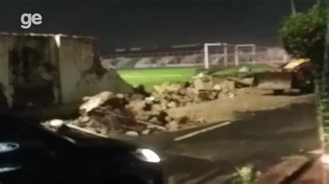 Muro da Arena Ytacoatiara em Piripiri desaba após chuva vídeo 4 de