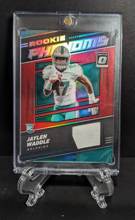 Jaylen Waddle Donruss Optic Rookie Phenoms Red Prizm Jersey Patch