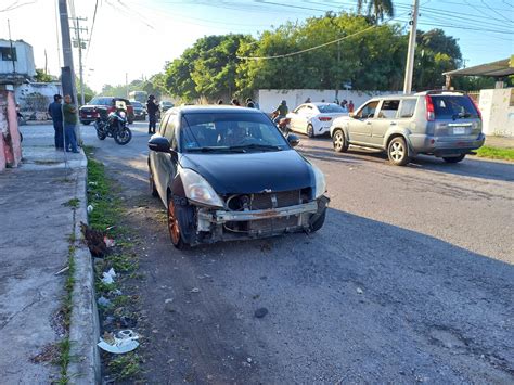 Conductora Con Prisa Provocó Un Aparatoso Accidente De Tránsito Cuando