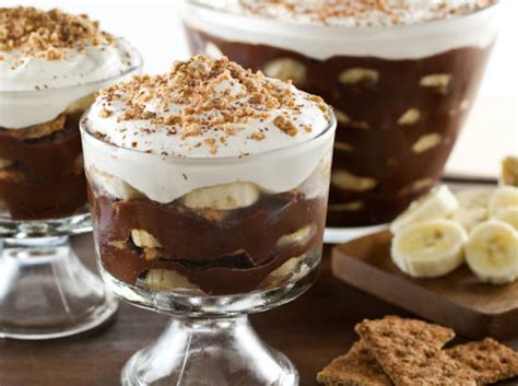 22 Delicious Answers To What To Do With Overripe Bananas