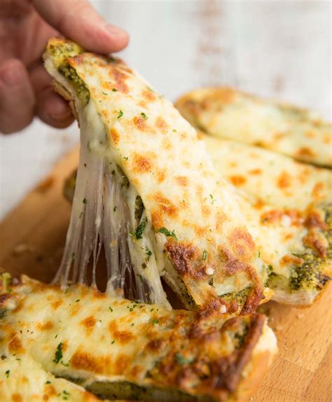 Cheesy Pesto Garlic Bread Dont Go Bacon My Heart