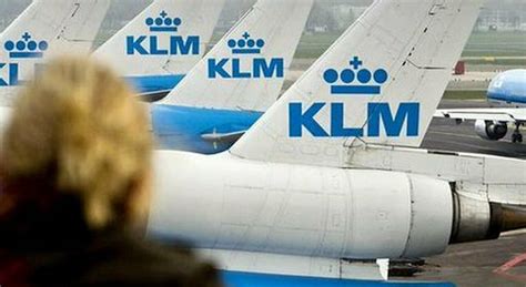 Amsterdam Morto Risucchiato Dalle Pale Del Motore Di Un Aereo Klm In