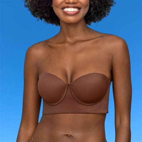 The 11 Best Strapless Bras For Small Chests Huffpost Life