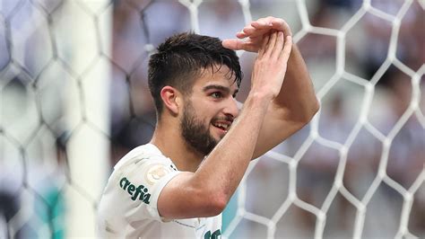 Flaco L Pez Se Torna O Jogador Argentino A Marcar Um Gol Pelo