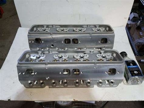 Pair Of Bare Aftermarket Small Block Chevy Aluminum Cylinder Heads Trice Auctions