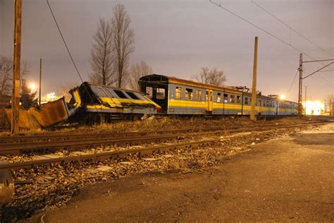 PR EN57 1043 Wrocław Główny depot 14 12 2013 szogun000 Flickr