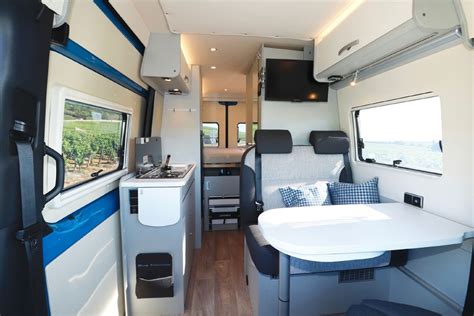 Hymer Free S Blue Evolution Un Fourgon Haut En Couleur Van Life