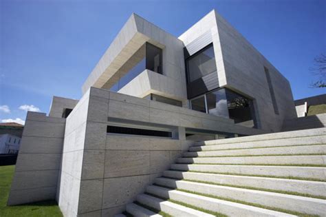 Cliff House Design in Galicia, Spain