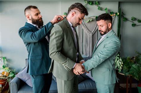 71 Impresionantes Fotografías De Una Boda Gay Poliamorosa En Brasil