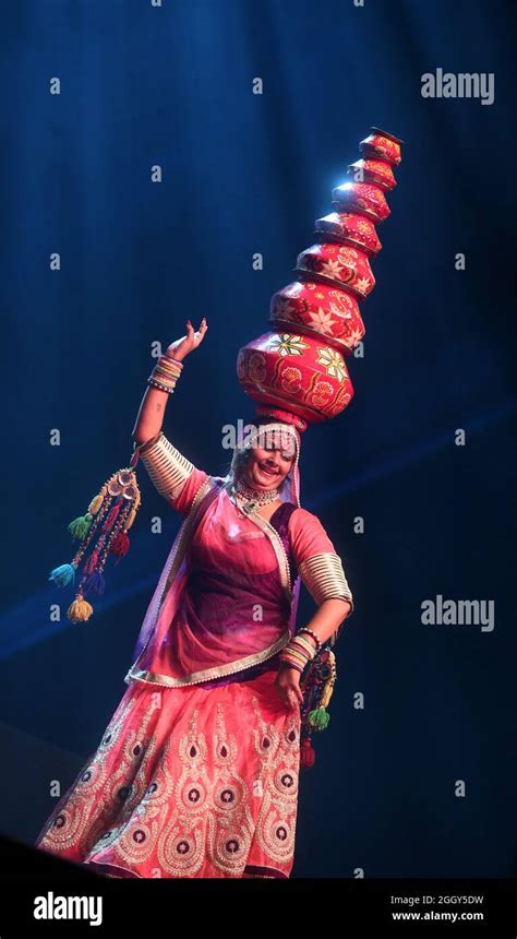 Indian Traditional Rajasthani Dance Kalbelia Stock Photo Alamy