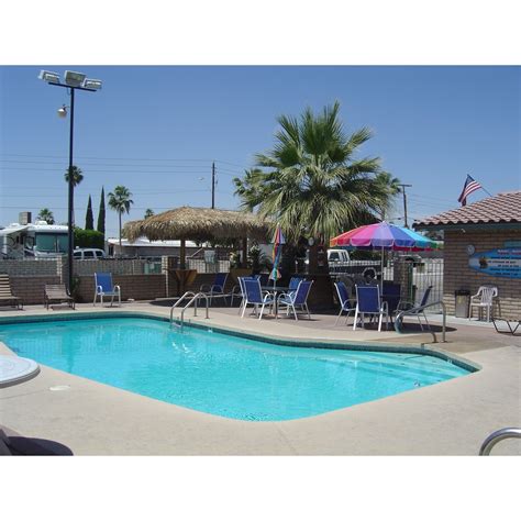 Desert Holiday RV Park | Go Camping America