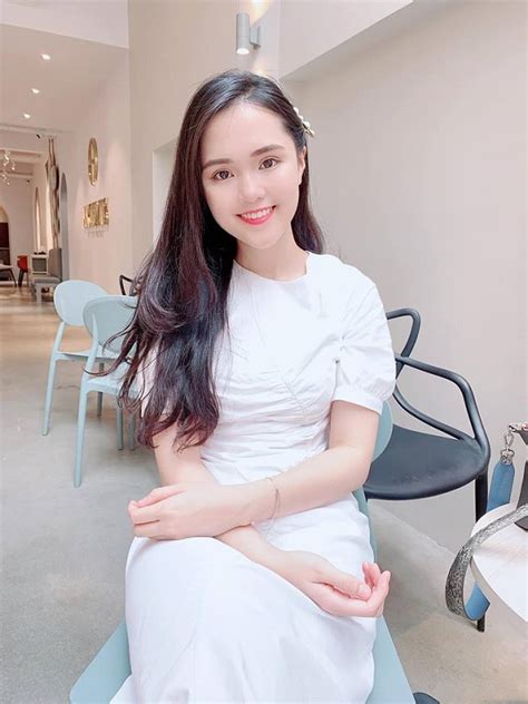 Tiểu sử hot girl Nguyễn Quỳnh Anh nàng WAGs của Duy Mạnh