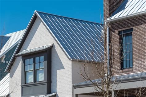 Hip Roof Vs Gable Roof Comparison With Pictures