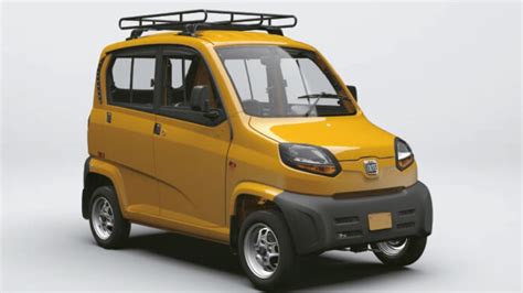 Bajaj Qute RE06 el auto más barato del mundo Parabrisas