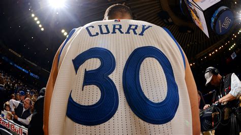 Stephen Curry Leads Top Selling Jerseys So Far This Season