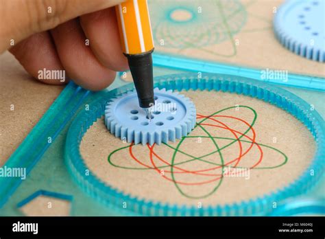 drawing  spirograph pattern  spirograph kit stock photo alamy