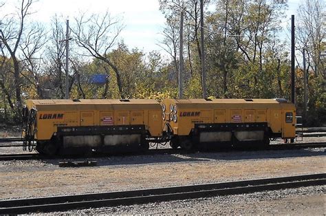 Loram light rail grinder : r/trains