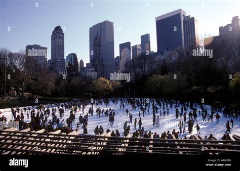 Ice skating in Central Park Stock Photo - Alamy