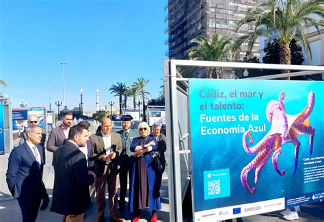 Una exposición refleja el estrecho vínculo de Cádiz con sus mares como