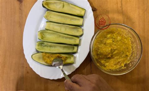 Zucchine Ripiene Cotte Nella Friggitrice Ad Aria Cucinando E Pasticciando