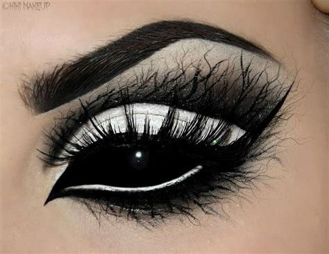 Demon Eyes Halloween Eye Makeup Special Effects Makeup Eye Makeup