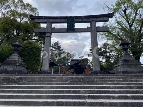 京都豊国神社の石段下 No 29588442｜写真素材なら「写真ac」無料（フリー）ダウンロードok