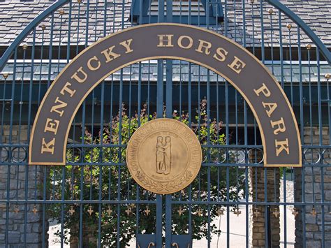 Open Air and Sunshine: Kentucky Derby Museum, Louisville, KY