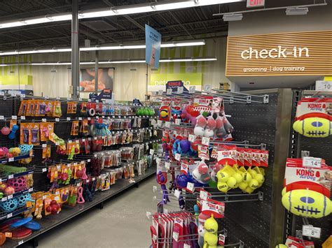 7 Tips for Shopping at Petco - Drivin' & Vibin'