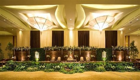 The Grandeur of The Ritz Carlton Ballroom by The Ritz-Carlton Jakarta ...