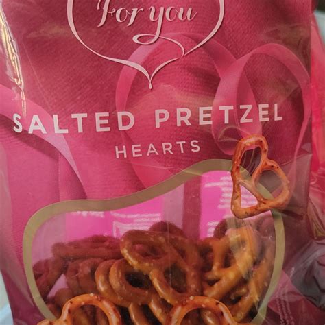 Salted Pretzel Hearts For You Kalorie Kj A Nutri N Hodnoty