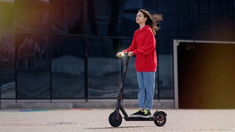 Mindestalter F R E Scooter Das Sollten Sie Wissen Zeit Heute