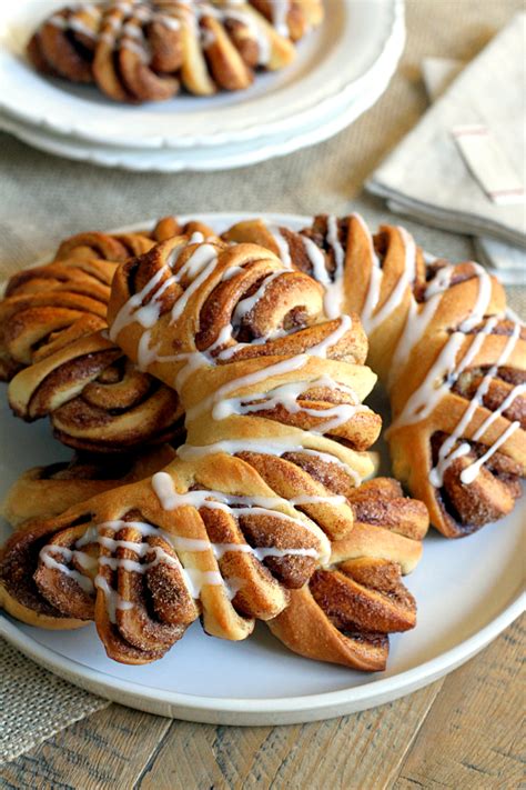 Cinnamon Roll Bear Claws - Two of a Kind