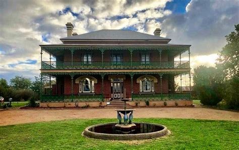 Junee Attractions — The Junee Roundhouse Museum