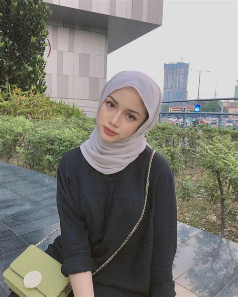 Pin By Narasena On Hijabi Muslim Women Hijab Everyday Fashion