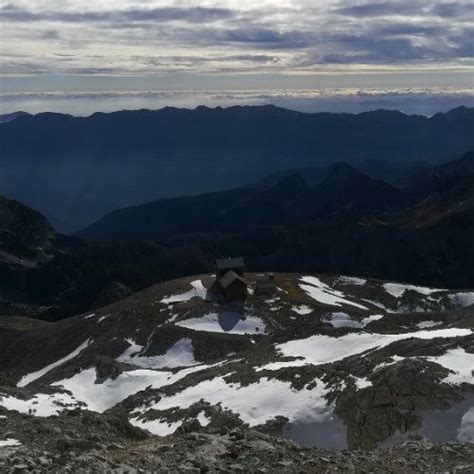 Moj Uspon Na Triglav Kako Sam Dotakla Nebo Iznad Slovenije